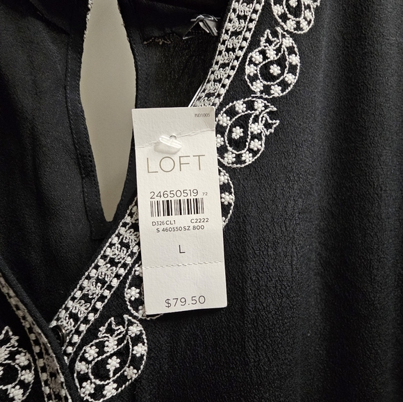 Loft Shorts Romper black with elastic waist and paisley embroidery - Picture 3 of 4